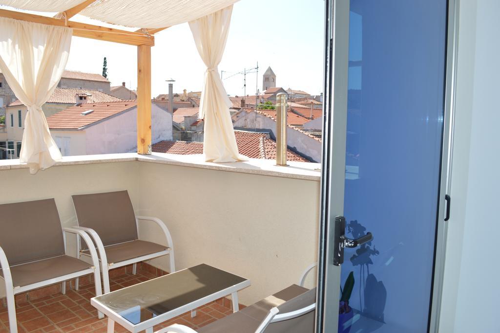 Four Towers Apartments Rab Town Exterior photo